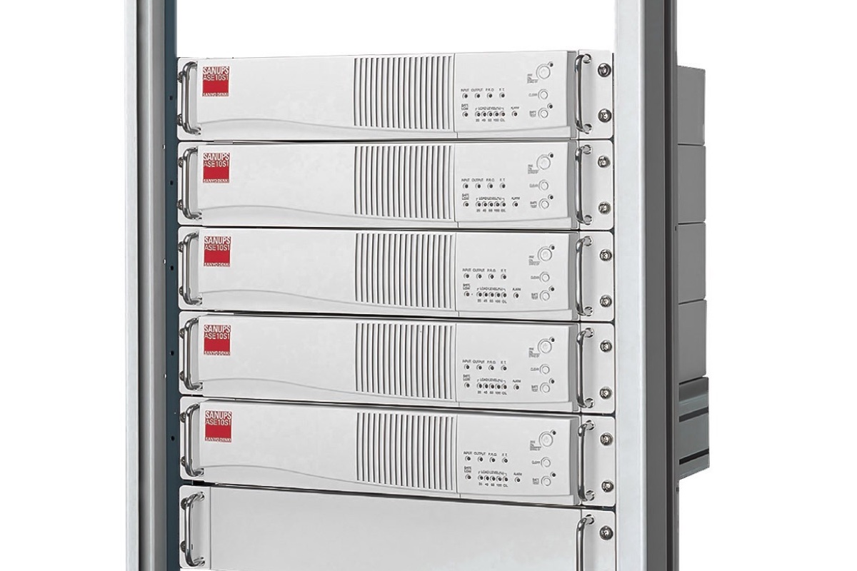 UPS แบบ Rack-mount สำหรับ Data Center: SANUPS ของ Sanyo Denki ต่างจากแบรนด์อื่นตรงไหน